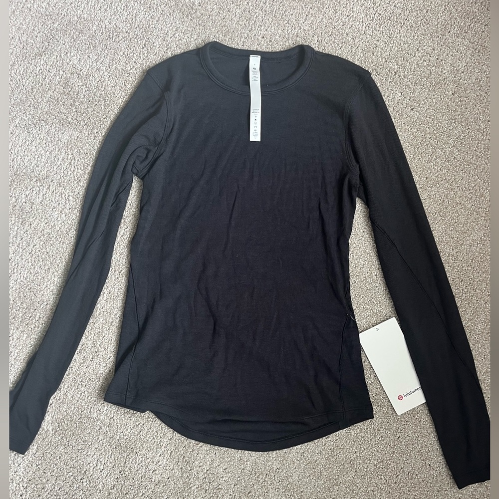 Black Hold Tight Long
Sleeve Size 6 Lululemon Top Never worn!